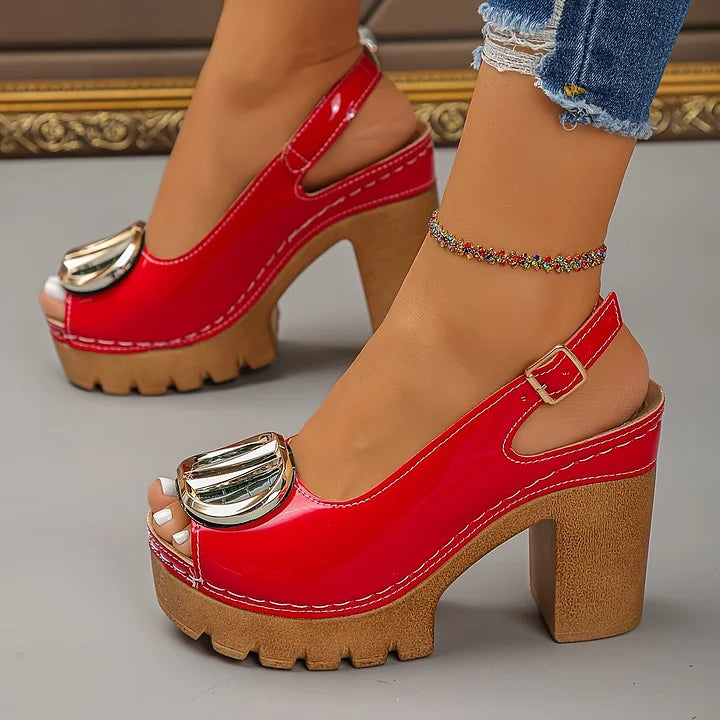 Luna | Vintage Low-Cut with Metal Buckle